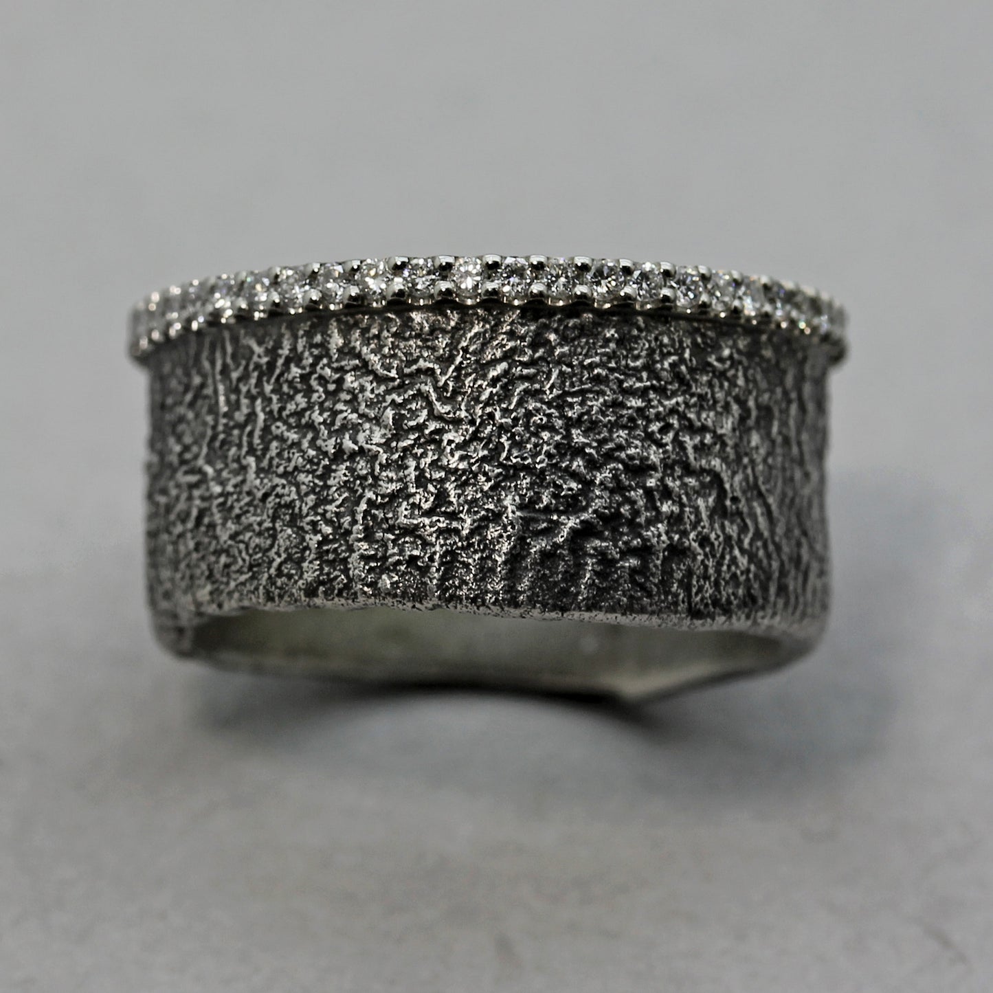 Reticulated Diamond Eternity Ring