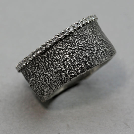 Reticulated Diamond Eternity Ring