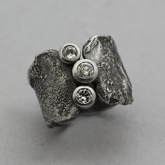 Reticulated Diamond Ring