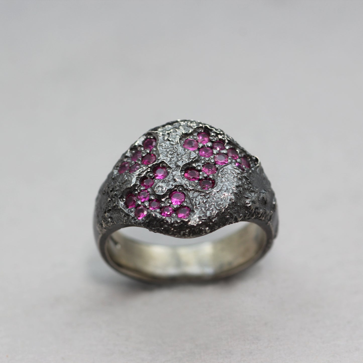 Reticulated Ruby Signet Ring