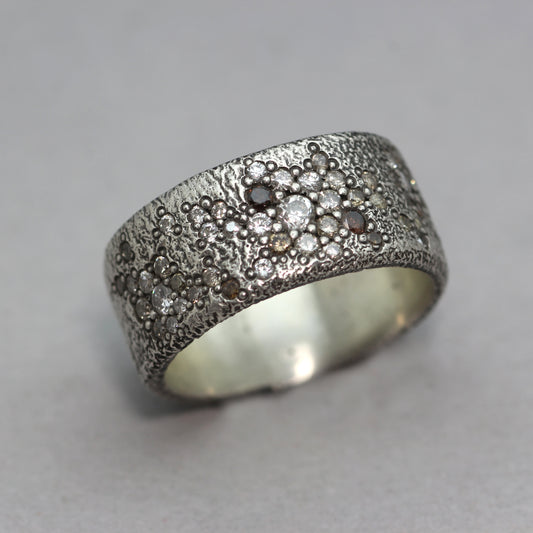 Reticulated Diamond Band