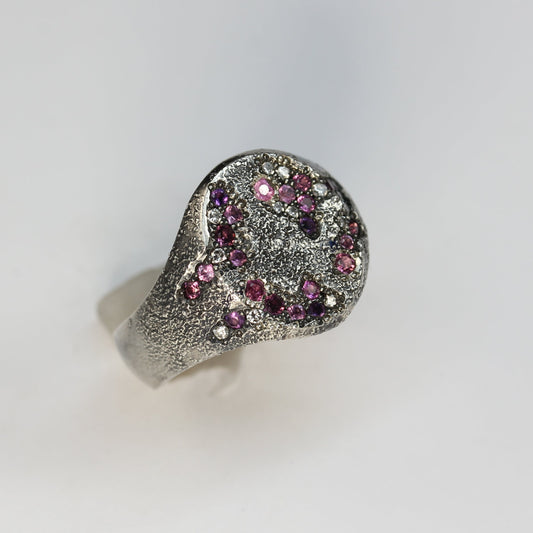 Reticulated Signet Ring Pink Edition