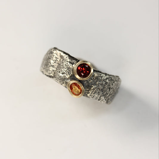 Reticulated Sapphire and Garnet Band